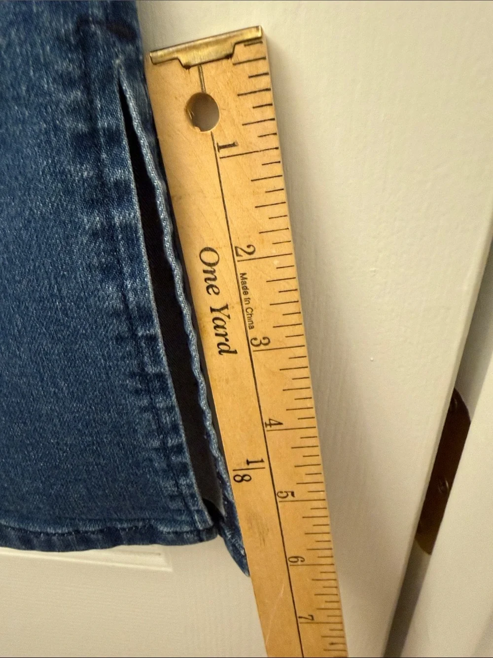 Michael Kors Size 2 Vintage Cropped Flared Jeans Split Hem Med. Wash Stretch 2